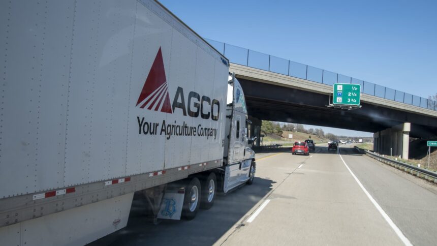 Small-Cap Stocks Expected to Gain Further Following Record Highs 1 108133625 1744919565115 gettyimages 1395192009 64393 40 tran 201 9108