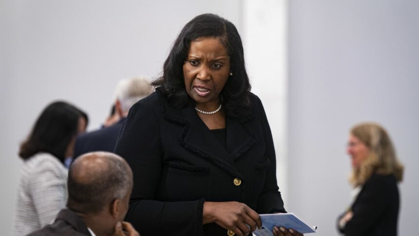 108192447 1756477321093 gettyimages 1256146427 FED LAUBACH CONFERENCE