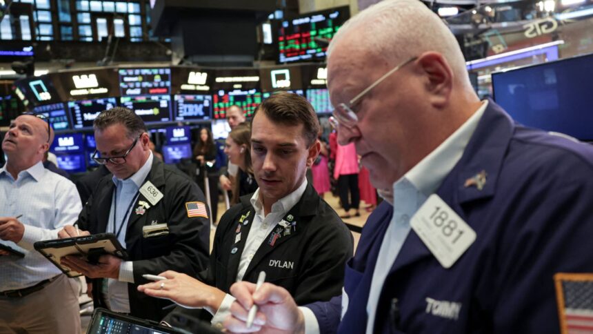 108194386 17570011292025 09 04t153850z 931004412 rc21lgabns7g rtrmadp 0 usa stocks