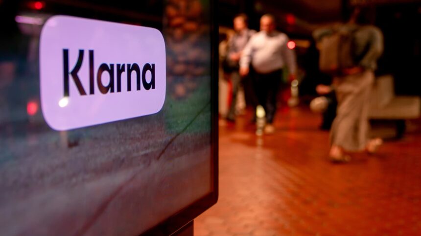 108196805 1757509764175 gettyimages 2217820763 KLARNA DEBIT