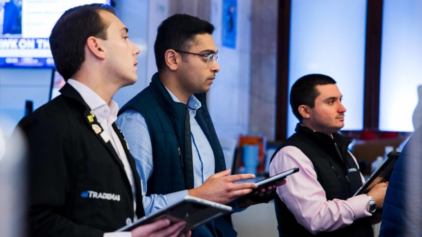 108205758 1759244566497 Traders Photo 20250930 KK PRESS 024