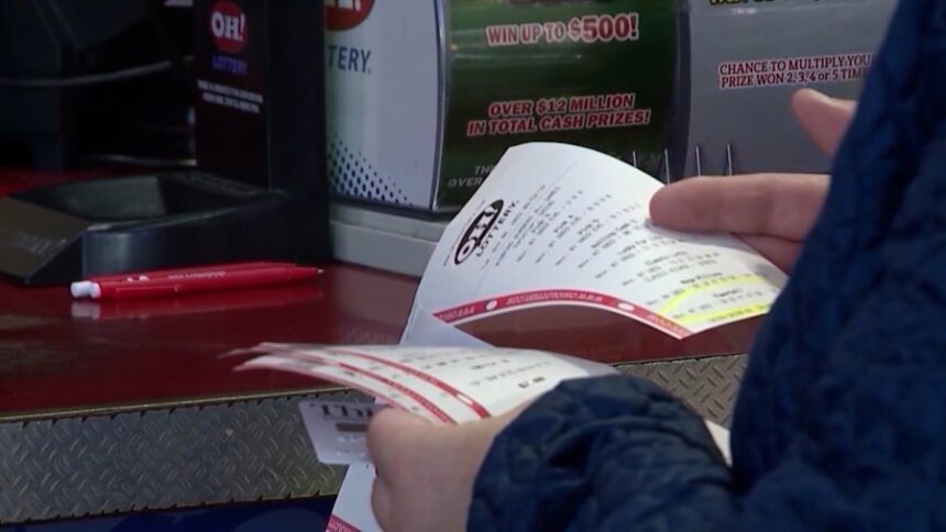 Thousands Seek $1.4 Billion Powerball Jackpot as Ticket Sales Soar Nationwide 1 423f27e197921325684124894a3b087b