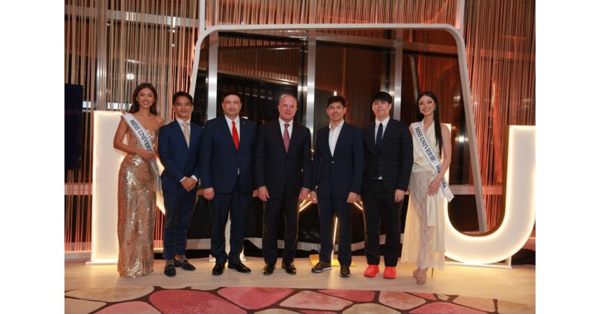 Miss Universe Introduces Global Blockchain Voting App in Partnership with Zetrix 1 EN From left Sanly Liu Miss Universe Indonesia 2025 Dato