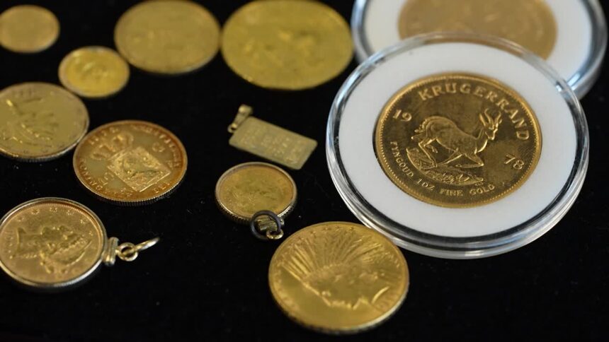 Gold Price Hits Record High, Sparking Increased Sales at Pawn Shops and Jewelry Stores 1 GOLD RUSH PKG 00.00.37.52