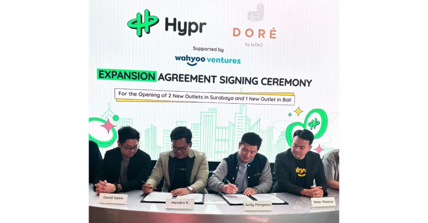 Hypr SigningCeremonyDavidSalimHendraKurniawanAndyPangestuPeterShearer