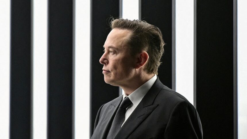 TESLA SHAREHOLDERS 0 1757819379434 1757819386881