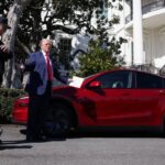 Telsa rallies after Musk pumps in 1B via statement stock purchase