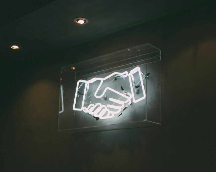 charlesdeluvio AT5vuPoi8vc unsplash