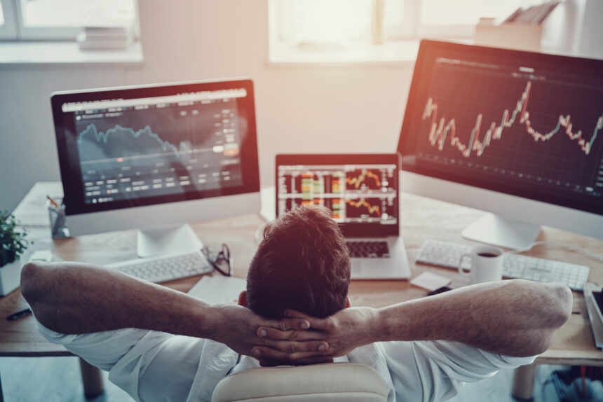 relaxed investor watching stocks analyst 1200x800 5b2df79