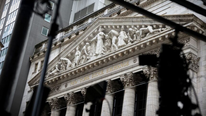 108127872 17440536252025 04 07t191548z 1897652394 rc27tdafs9qc rtrmadp 0 usa stocks