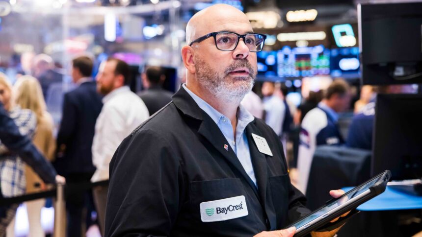 108205754 1759244566474 Traders Photo 20250930 KK PRESS 015