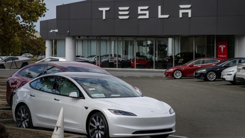 108210497 1760096056919 gettyimages 2239609891 TESLA DELIVERIES