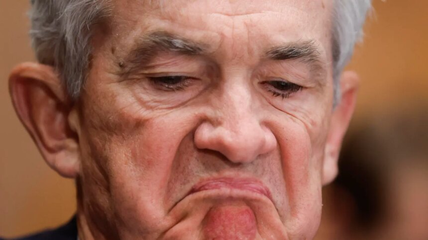 Bitcoin's Price Surge Linked to Federal Reserve’s Imminent Policy Shift and $28 Trillion Prediction 1 1761399458 0x0