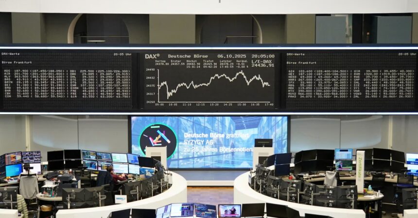 XSNEMXF4R5LQHKNS34R2W2UFLM