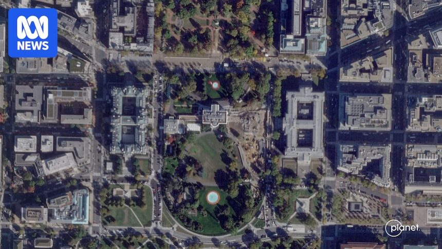 East Wing of the White House Demolished for Trump's New Ballroom 1 af0cb2817f038c943a5f8980d8283efa