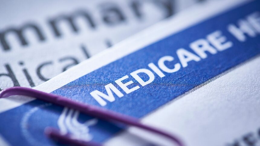 Health Insurers Scale Back Medicare Advantage Plans Amid Government Payment Cuts 1 medicare card