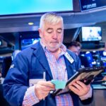 108221788 1762358980073 Traders Photo 20251104 KK PRESS 012