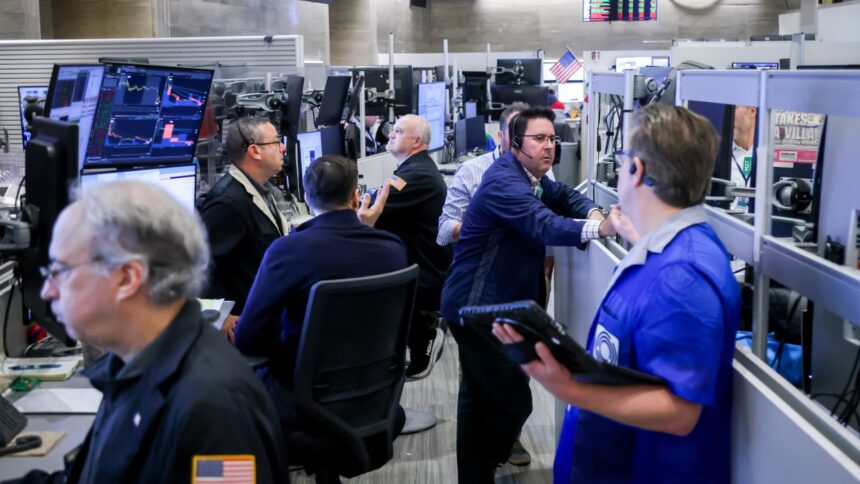 108225665 1763076267785 108225665 1763062879892 gettyimages 2245946139 NYSE GOV FUNDING