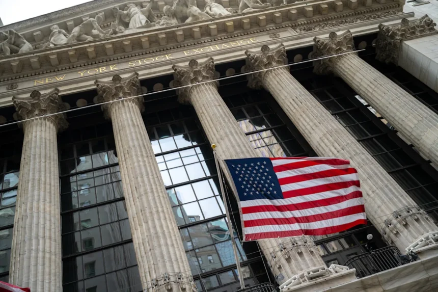 US stock futures decline as concerns over AI bubble grow amidst upcoming Nvidia earnings and jobs data 1 d5957410 bd6a 11f0 bbeb 937ab2fc0d59