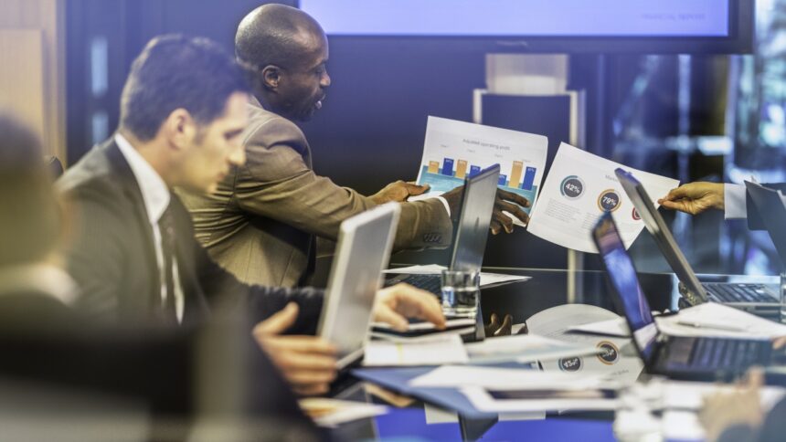 Hedge Funds Show Interest in UnitedHealth Group and Nvidia Amid Market Volatility 1 imageforentry7 i3d