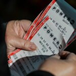 87826088007 20251217 t 210140 z 52548940 rc 2 iiiattods rtrmadp 3 usapowerball