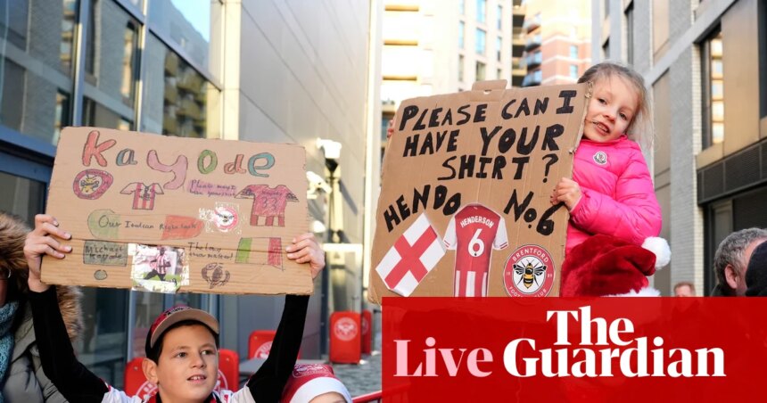 Brentford and Leeds Battle in Relegation Clash at Gtech Stadium