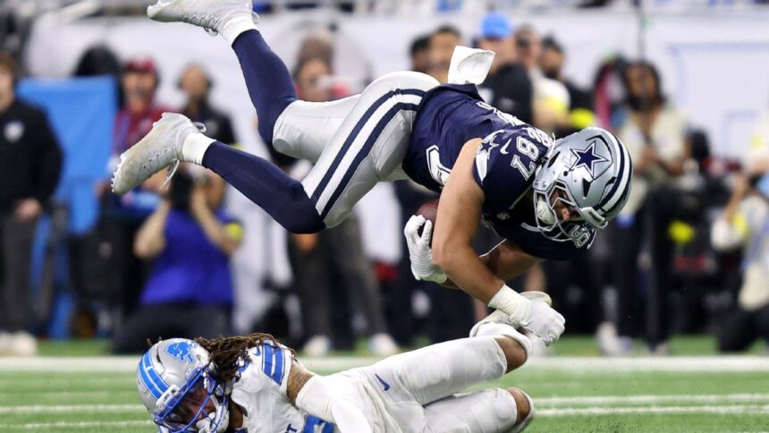 Fantasy Football Playbook: Week 15 Projections and Insights