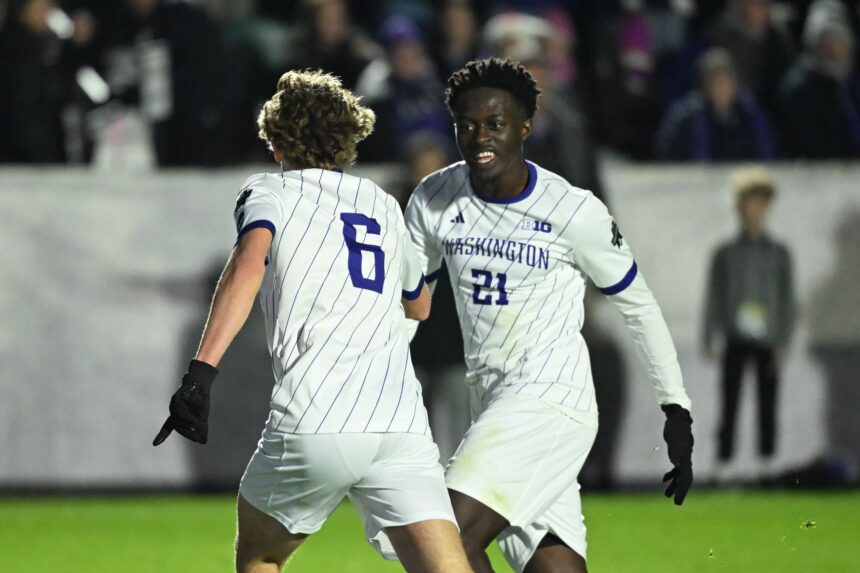 Furman and Washington Pull Off Upsets to Reach Men's College Cup Final Four