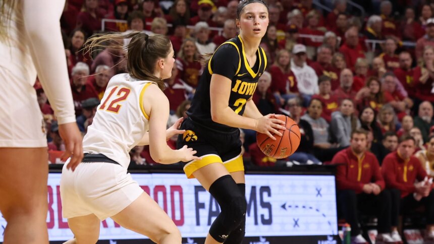 Iowa Women’s Basketball Aims to Rebound Against Lindenwood After First Loss of the Season 1 Iowa Women’s Basketball Aims to Rebound Against Lindenwood After First Loss of the Season