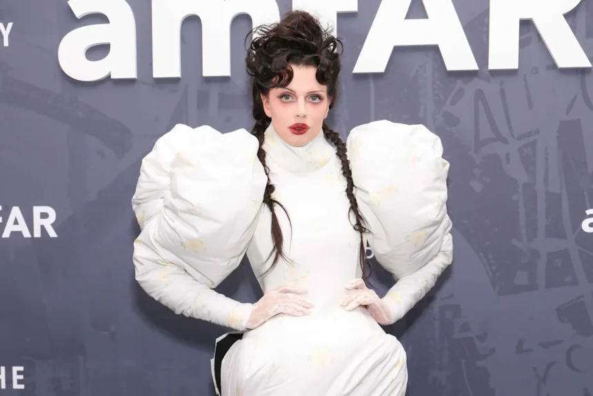 Julia Fox Debuts New Cropped Hairdo in NYC