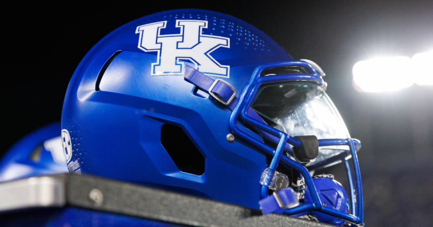 Kentucky to Hire Texas A&M Defensive Coordinator Jay Bateman