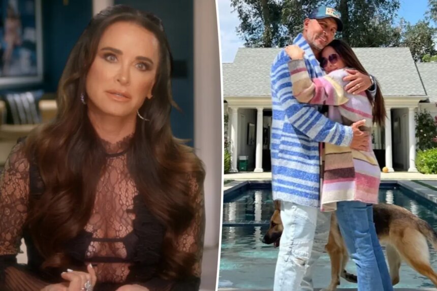 Kyle Richards reveals relationship following Mauricio Umansky separation 1 Kyle Richards reveals relationship following Mauricio Umansky separation