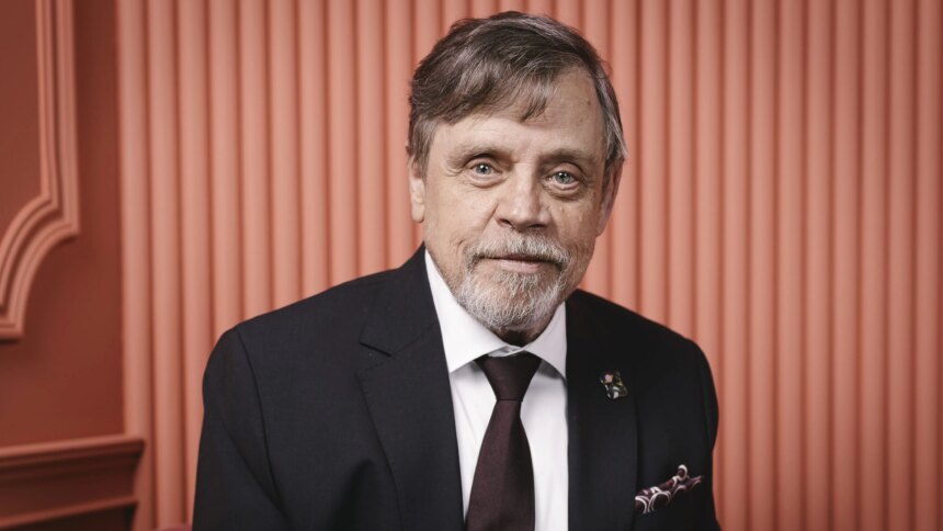 Mark Hamill Reveals His Favorite Star Wars Characters