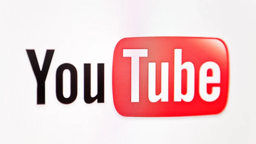 Netflix's $72 Billion Bid Faces Opposition Amid Paramount Skydance Hostility