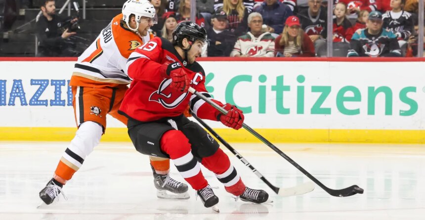 New Jersey Devils Prepare to Face Anaheim Ducks in Upcoming Matchup