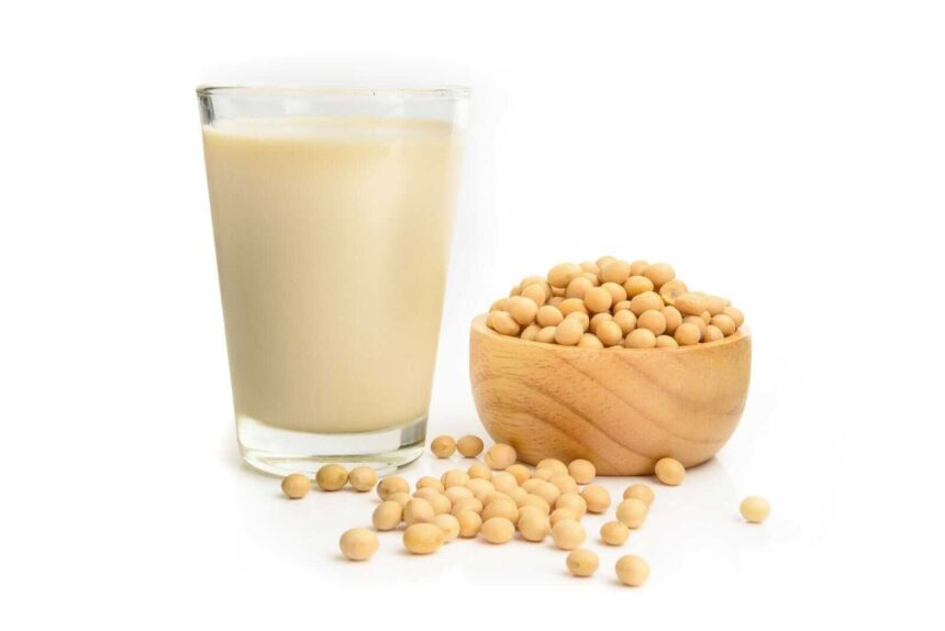 Soybean20milk20via20Shutterstock