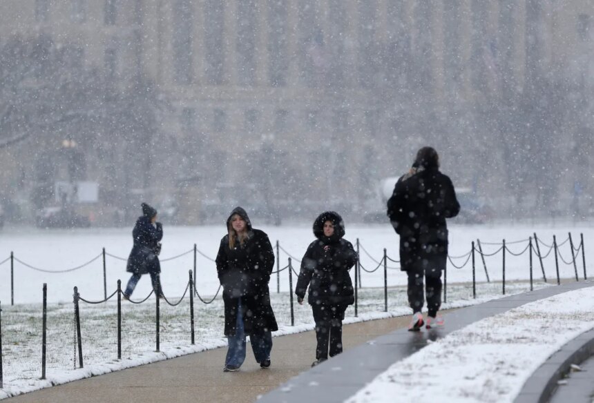 Warnings Issued as Freezing Fog and Harsh Winter Weather Sweep Across U.S.