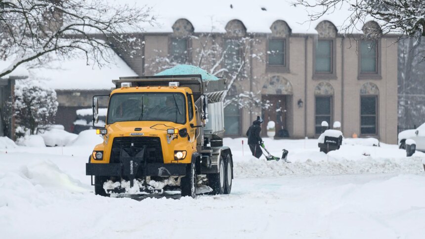 Winter Weather Hits Southeast Michigan, Causing School Closures and Hazardous Roads