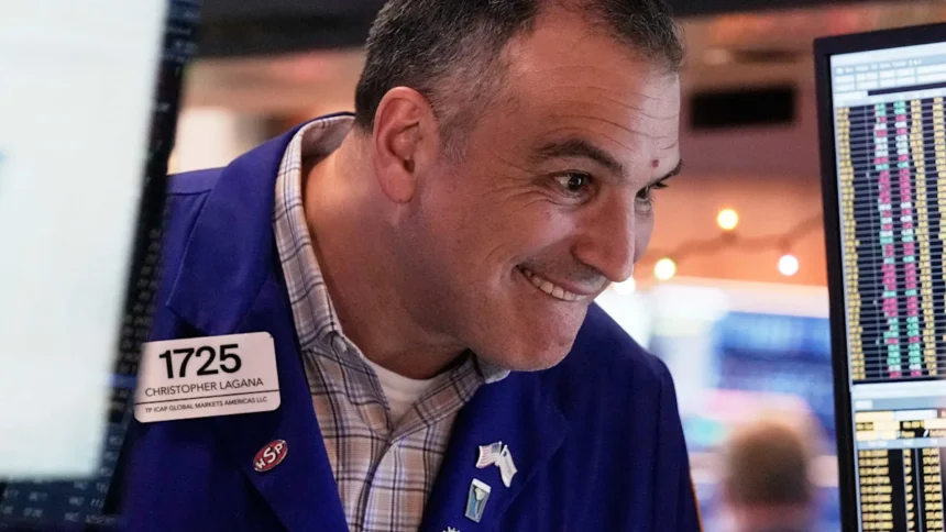 Market Roundup: Holiday Volatility, Record Highs for Small Caps, and Bitcoin Trends 1 ed140000 d15d 11f0 8175 e409983d3ed0