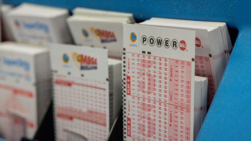 Powerball Sales Surge as Mega Millions Struggles After Ticket Price Hike 1 gettyimages 2248882976 20251212211922129