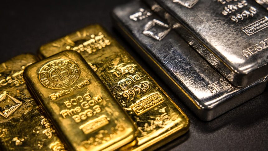 Gold Continues Record Rally, Surpassing $5,500 per Ounce 1 108235976 1764776147223 gettyimages 2212118870 SPAIN GOLD