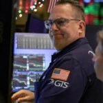 108247560 17673725152026 01 02t164639z 1879382193 rc22tia8ircc rtrmadp 0 usa stocks