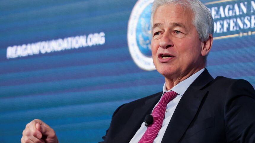 108251670 17683109482025 12 07t025251z 917599124 rc27bia0888d rtrmadp 0 usa defense forum