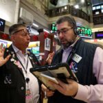 108255821 17691004432026 01 22t163422z 439867449 rc2d6jacvtb8 rtrmadp 0 usa stocks