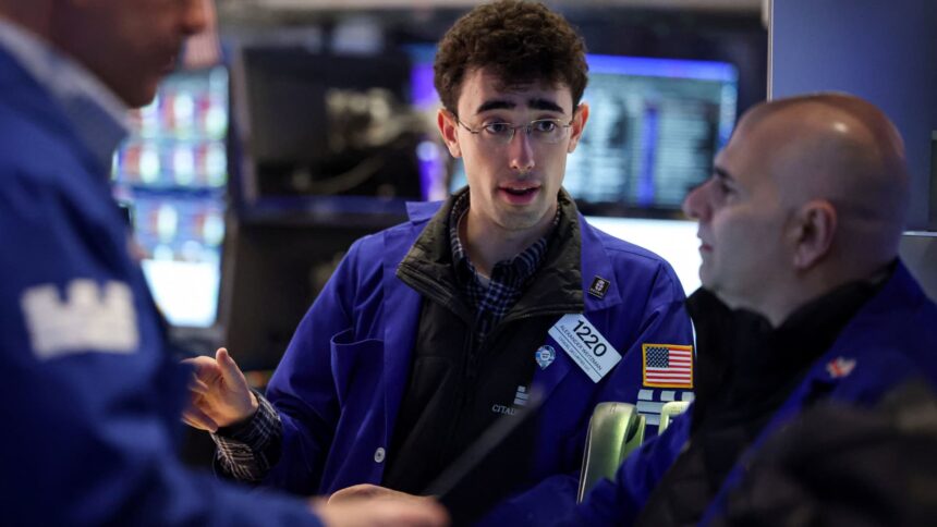 108257164 17694534112026 01 26t165053z 223919374 rc219jau26bi rtrmadp 0 usa stocks