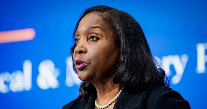 260105 lisa cook ew 1202p ea3915