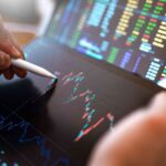 Shorting Crypto on Binance Coinbase and Robinhood Compared