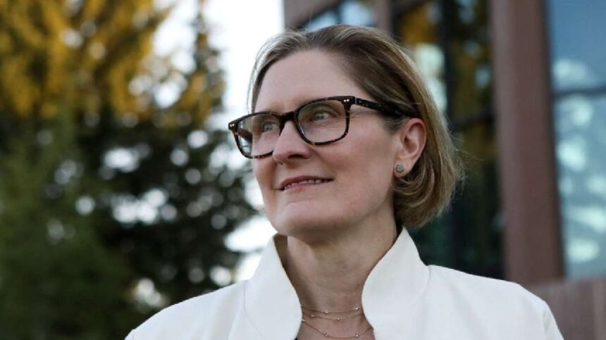 Federal Reserve's Anna Paulson Signals Cautious Approach on Future Rate Cuts 1 responsive story lg
