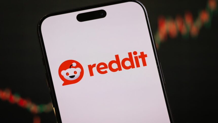 Loop Capital Raises Price Target for Reddit, Sees Strong Monetization Opportunities Ahead 1 108100605 1739282159548 gettyimages 2198543273 img 8493