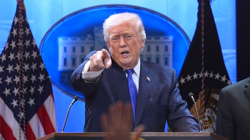 Trump Administration Considers Requiring Banks to Verify Citizenship Information of Customers 1 ap26051695607069